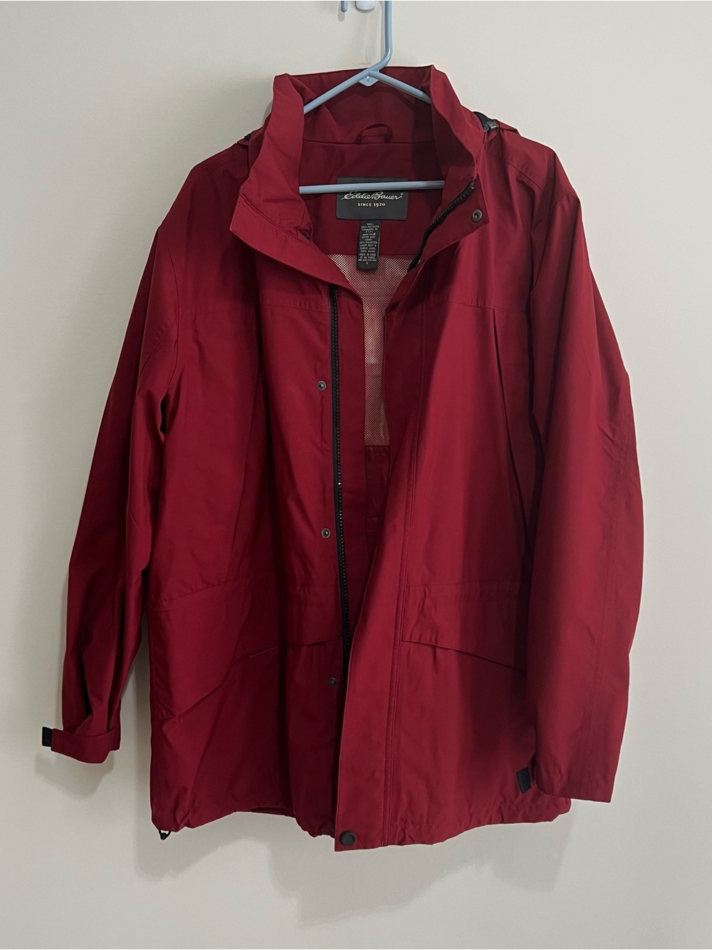 Eddie Bauer Men's Red Hooded Raincoat - Size L